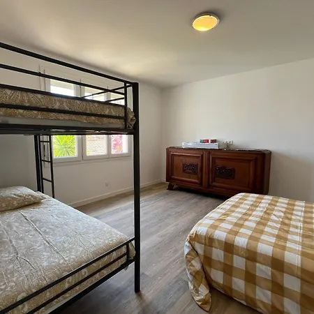 The Rooftop - Harbour View - Sea View - Wifi Apartment